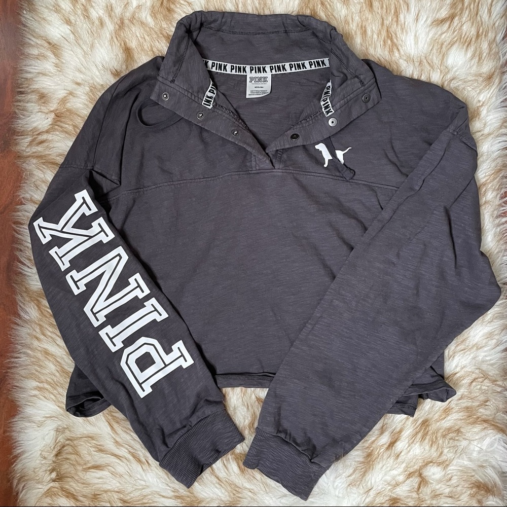 VS funnel neck pullover - Picture 3 of 6